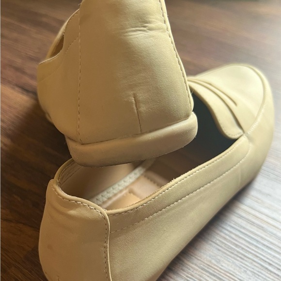 Me Too Women’s Brooke Tan Loafers size 8.5 - Picture 5 of 10
